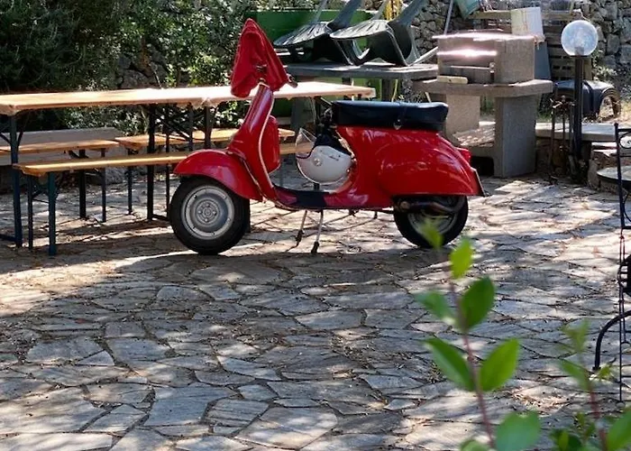 Stazzo Isola Rossa Di Gallura Hébergement de vacances Trinità dʼAgultu