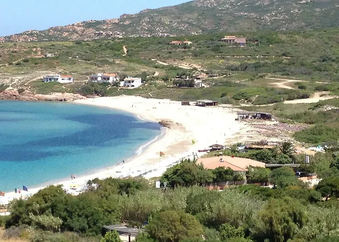 Stazzo Isola Rossa Di Gallura Hébergement de vacances Trinità dʼAgultu