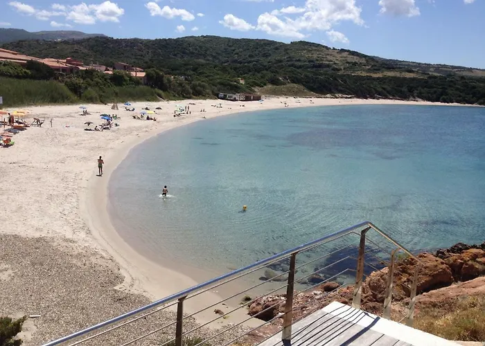 Stazzo Isola Rossa Di Gallura * Trinità dʼAgultu