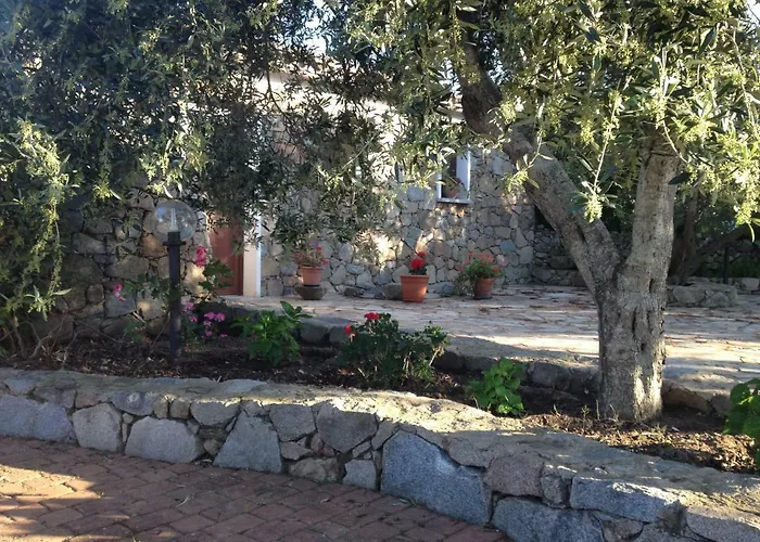 Stazzo Isola Rossa Di Gallura Nyaraló *